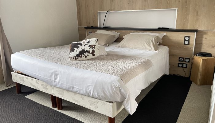 Lit double - Chambre Confort